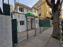 Viña, 4 norte, amplia casa comercial, 220 M2 construidos