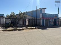Horcón, propiedad comercial, 2 Locales + casa + 2 cabañas